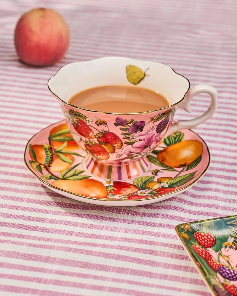 La La Land Bountiful Harvest - Tea Cup & Saucer