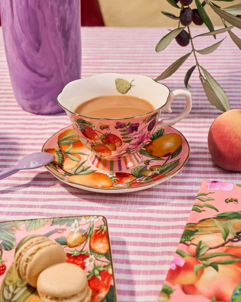 La La Land Bountiful Harvest - Tea Cup & Saucer