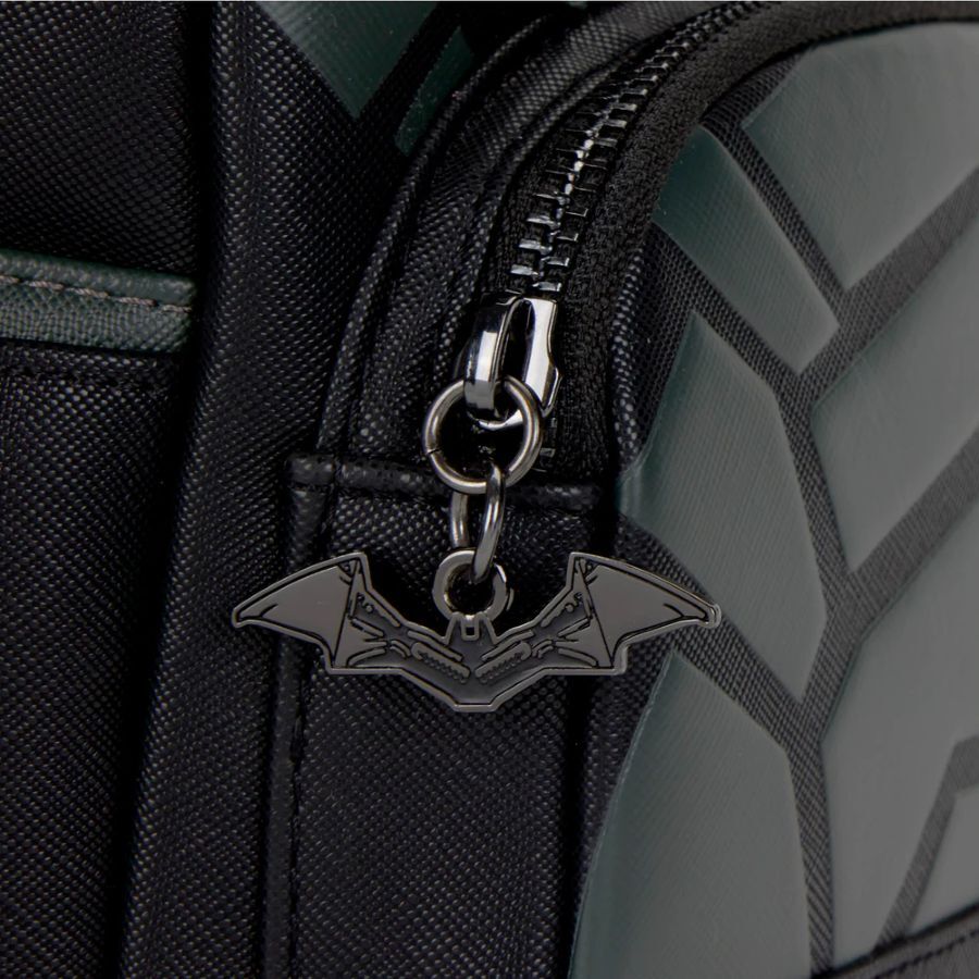 Loungefly DC The Batman - Batman Costume Mini Backpack