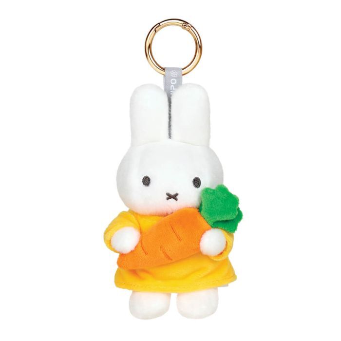 Miffy Keyring - Miffy with Carrot