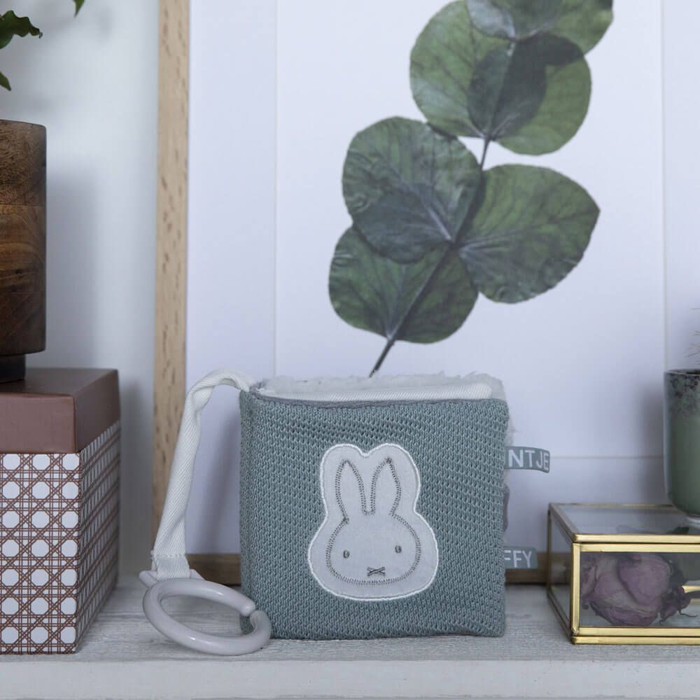 Miffy Knit - Miffy Activity Book Green