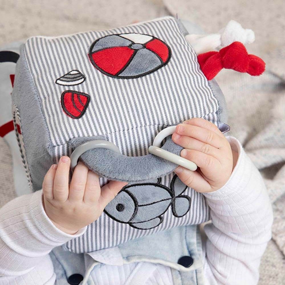 Miffy Fun At The Sea - Miffy Activity Cube