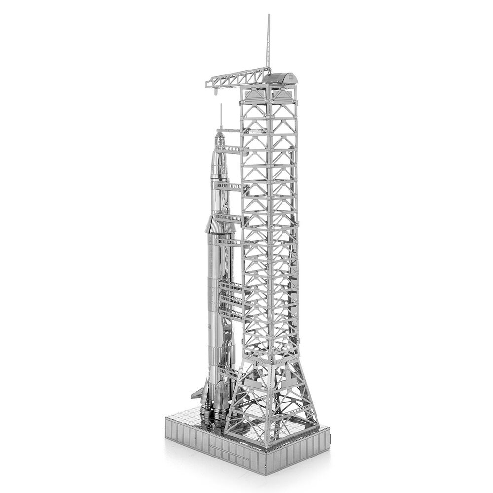 Metal Earth - 3D Metal Model Kit - Apollo Saturn V With Gantry