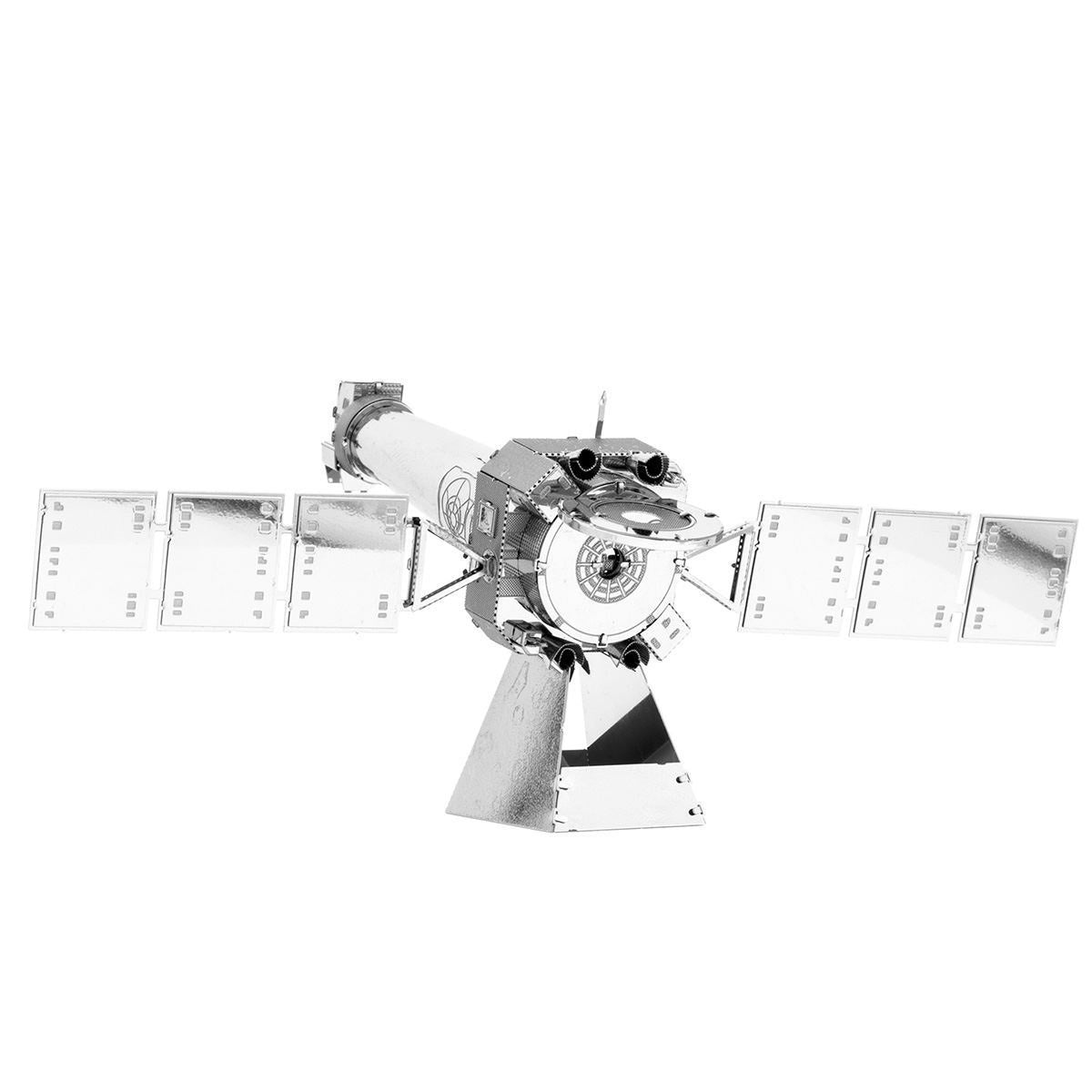 Metal Earth - 3D Metal Model Kit - Chandra X-ray Observatory