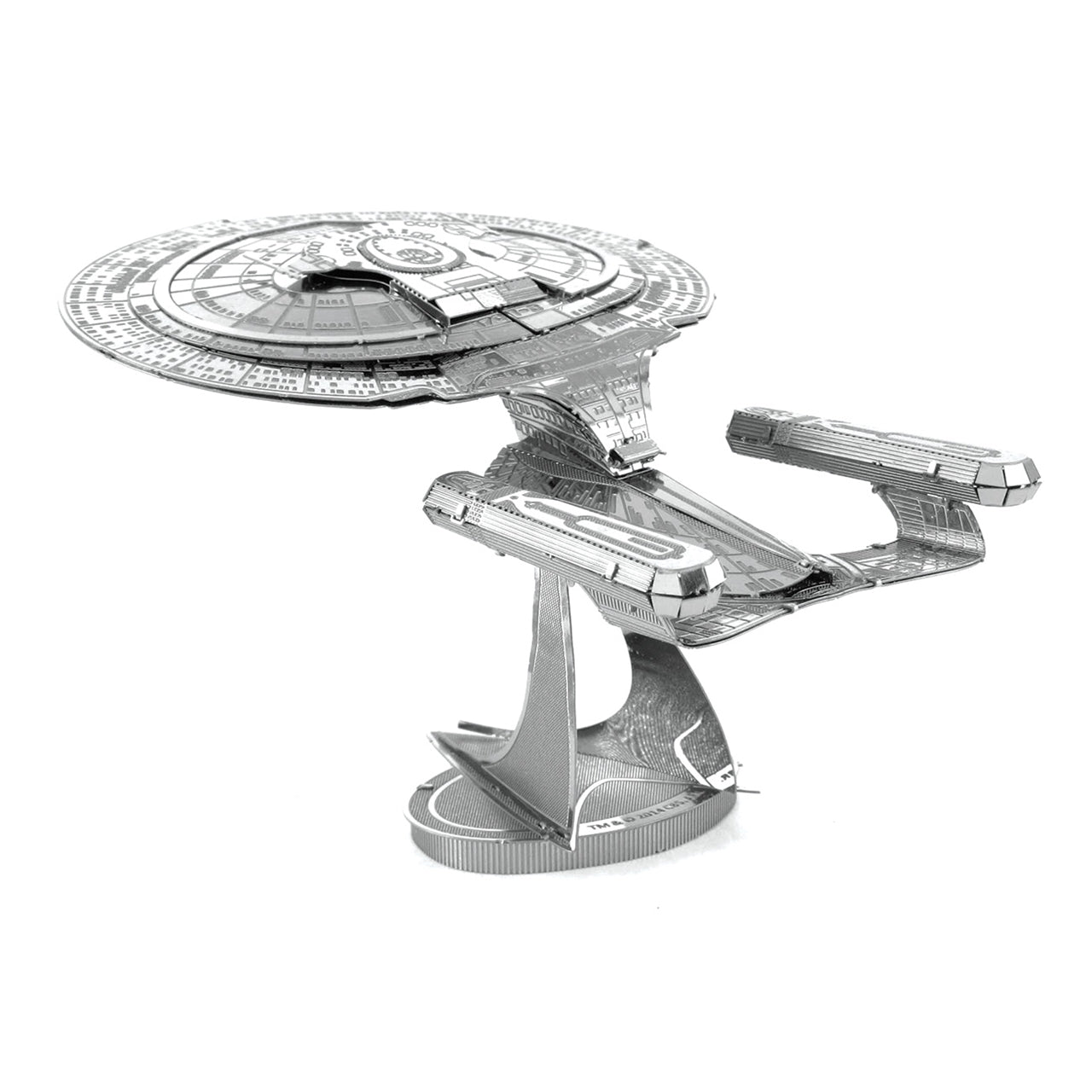 Metal Earth - 3D Metal Model Kit - Star Trek - USS ENTERPRISE 1701-D