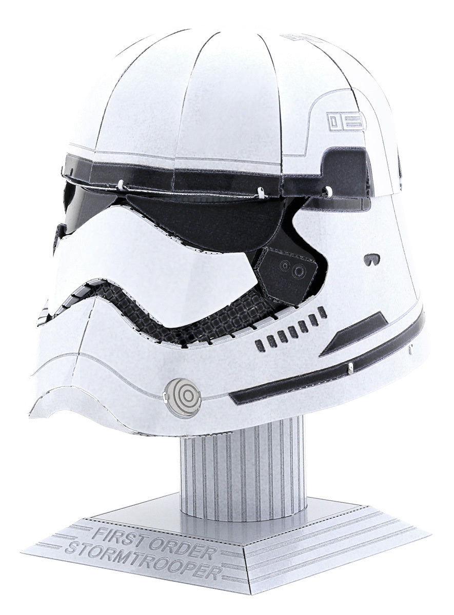 Metal Earth - 3D Metal Model Kit - Star Wars - First Order Stormtrooper Helmet
