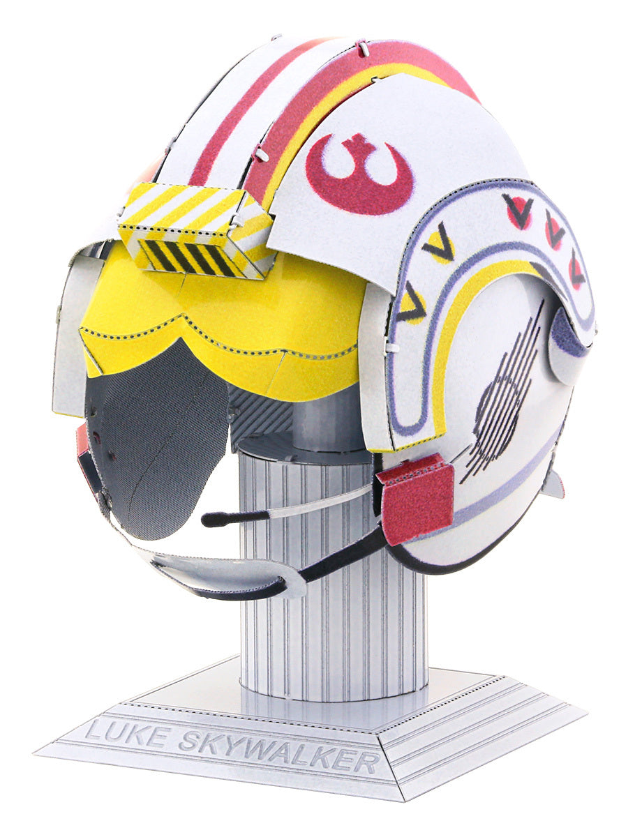 Metal Earth - 3D Metal Model Kit - Star Wars - Luke Skywalker Helmet