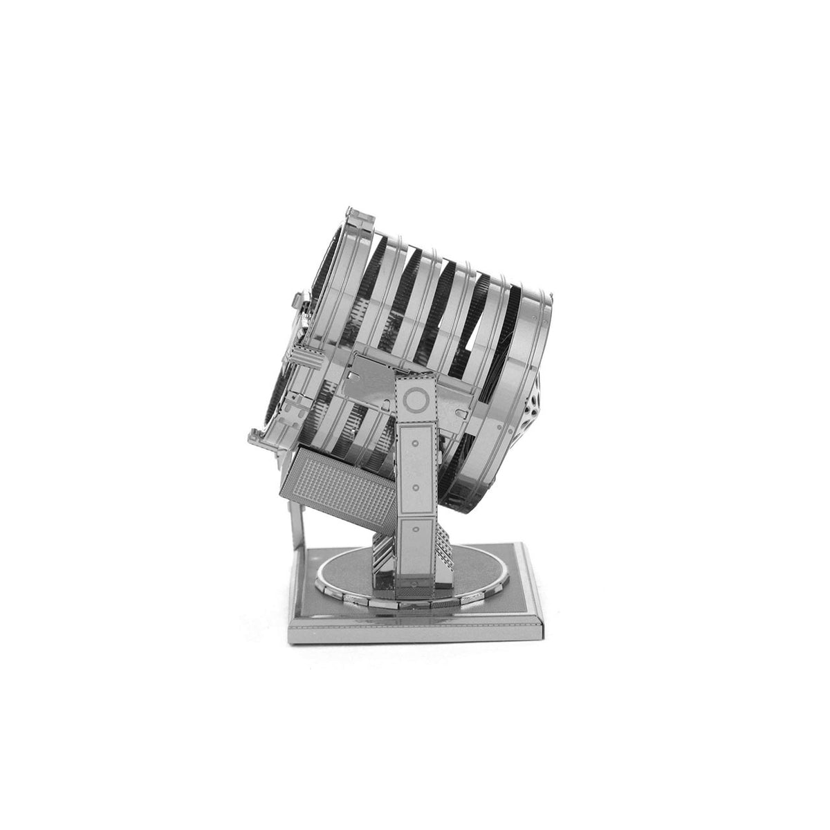 Metal Earth - 3D Metal Model Kit - DC Batman The Dark Knight - Bat-Signal