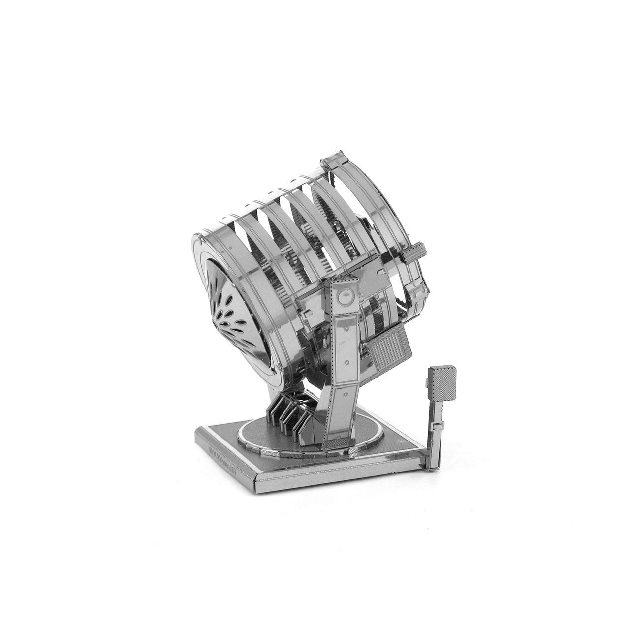 Metal Earth - 3D Metal Model Kit - DC Batman The Dark Knight - Bat-Signal
