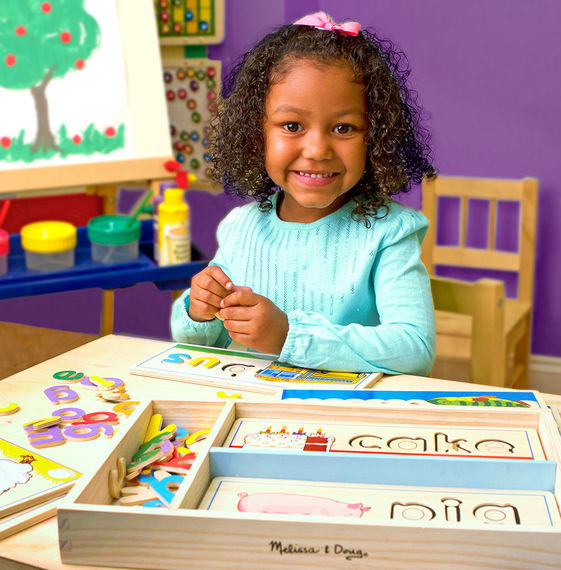 Melissa & Doug Classic Toy - See & Spell
