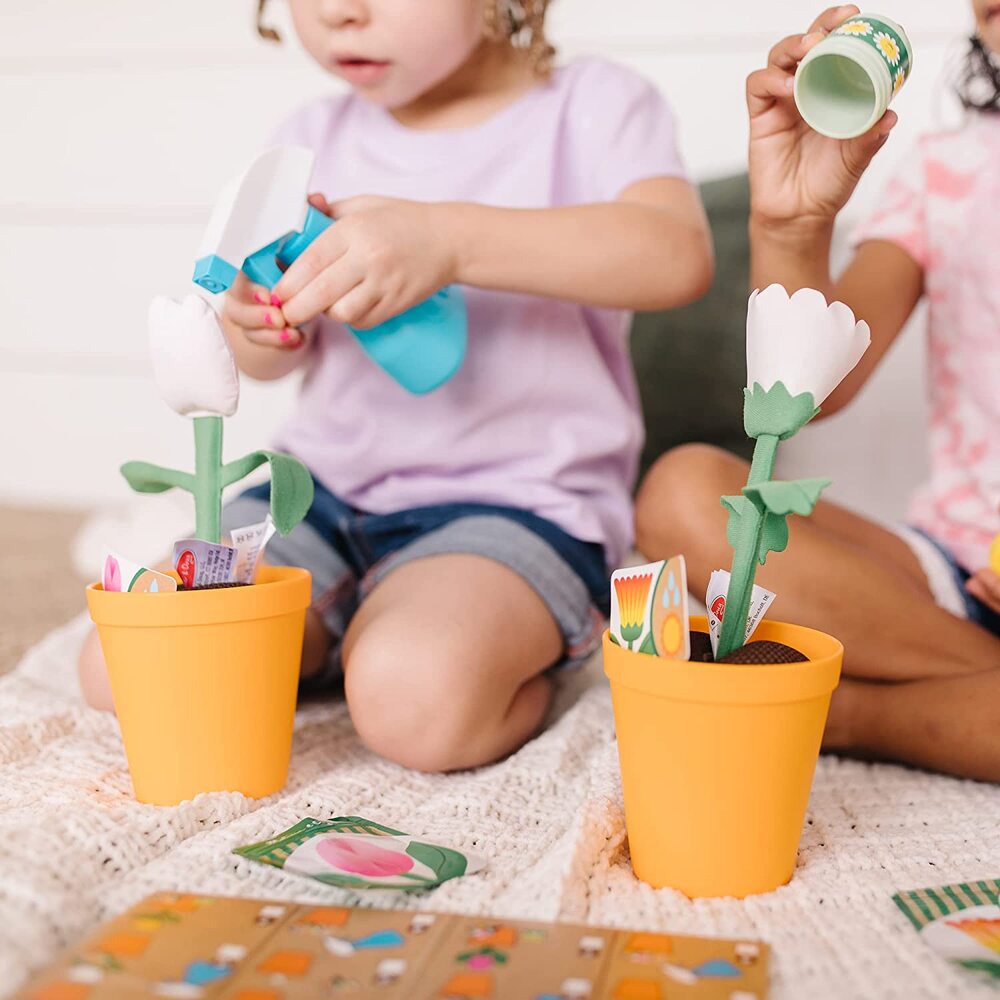 Melissa & Doug Lets Explore - Flower Gardening Play Set