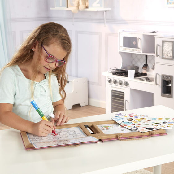 Melissa & Doug Natural Play - Play Draw Create Princesses