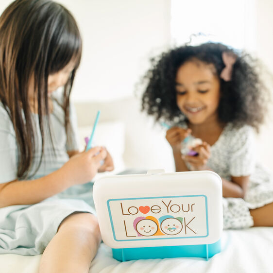 Melissa & Doug Love Your Look - Makeup Kit Play Set
