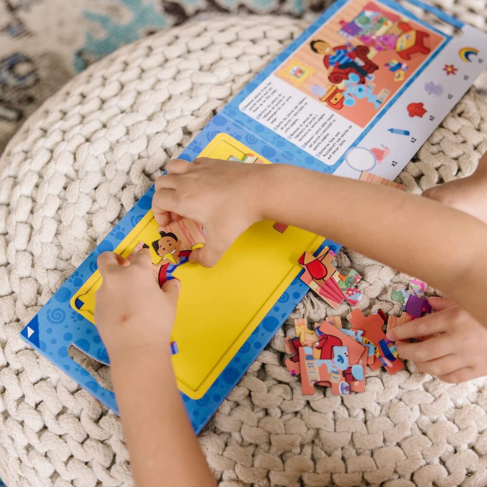 Melissa & Doug Blue's Clues & You - Magnetic Jigsaw Puzzle