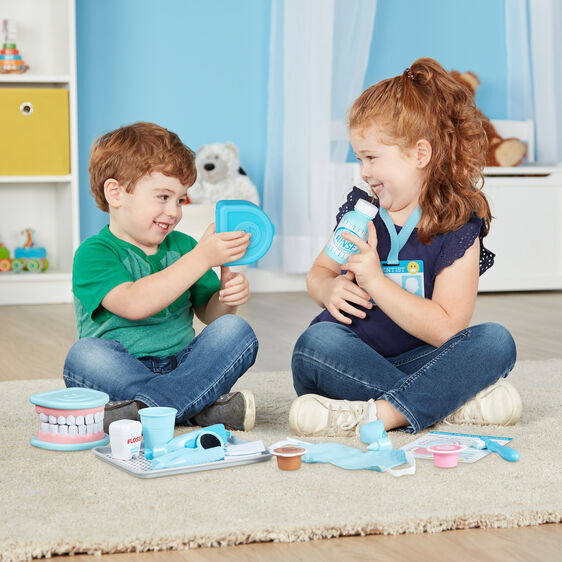 Melissa & Doug Pretend Play - Super Smile Dentist Kit