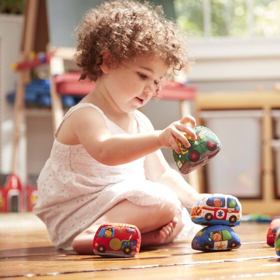 Melissa & Doug K' Kids - Take-Along Town Play Mat
