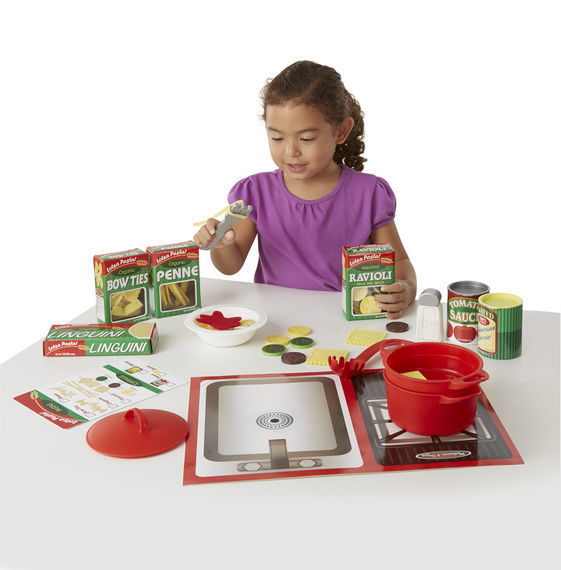 Melissa & Doug Kitchen Play - Prepare & Serve Pasta Set