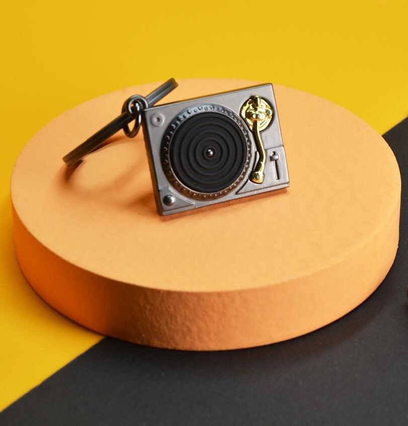 Metalmorphose Keychain - Turntable