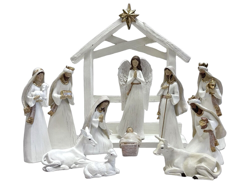 Nativity Set & Stable - 11 Piece