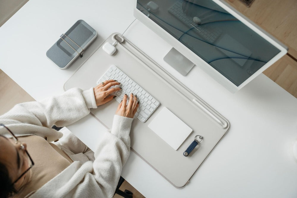 Orbitkey Accessory - Magnetic Cable Holder