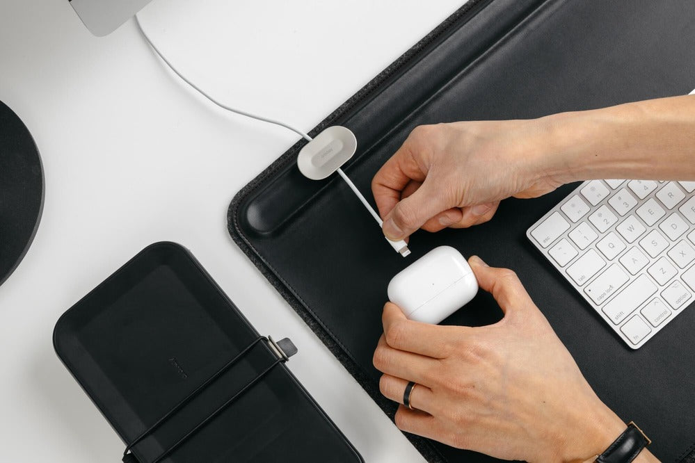 Orbitkey Accessory - Magnetic Cable Holder