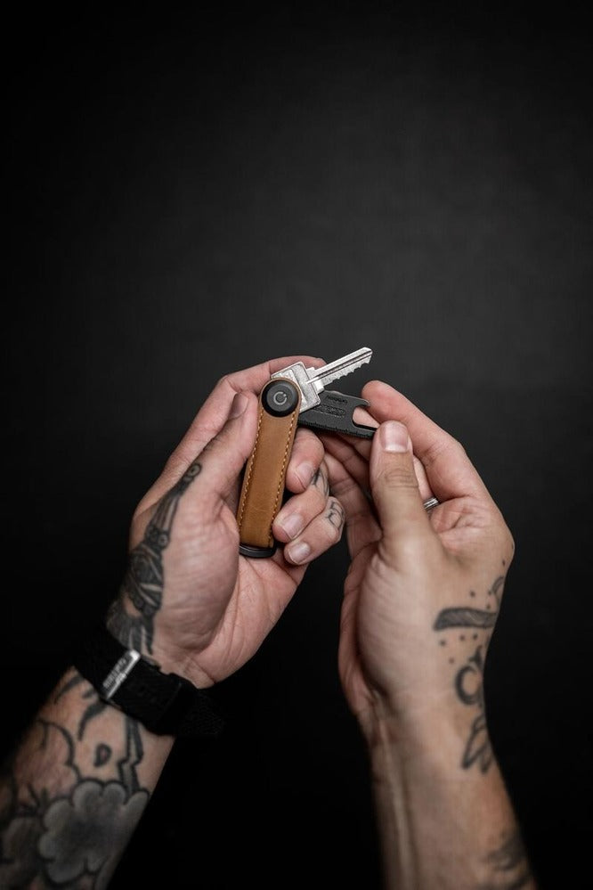 Orbitkey 2.0 Crazy Horse Leather - Oak Brown