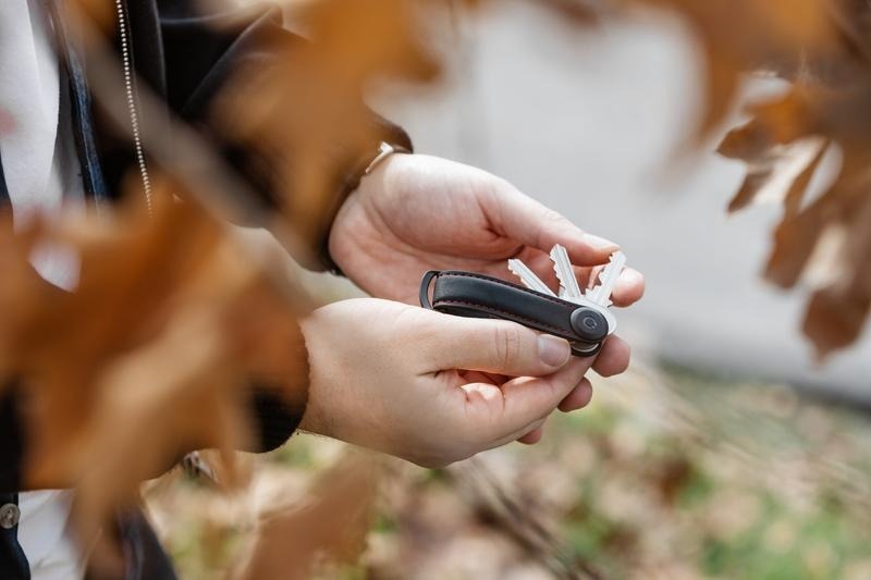 Orbitkey 2.0 Crazy Horse Leather - Obsidian Black