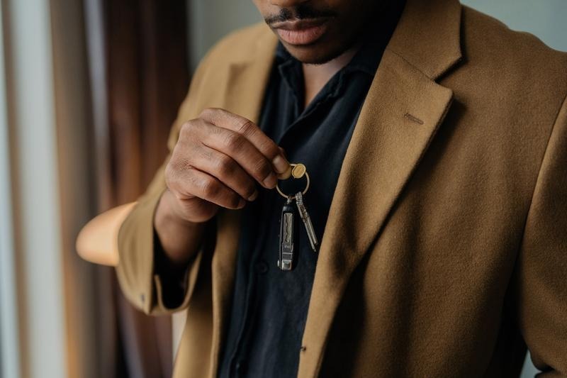 Orbitkey V2 Ring - Yellow Gold