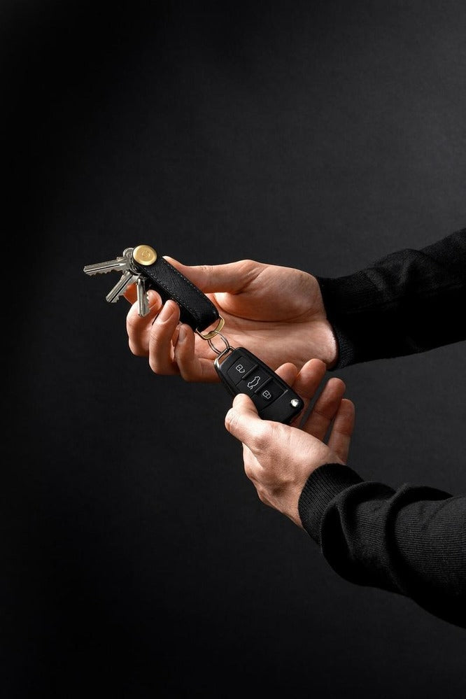 Orbitkey 2.0 Saffiano Leather - Black