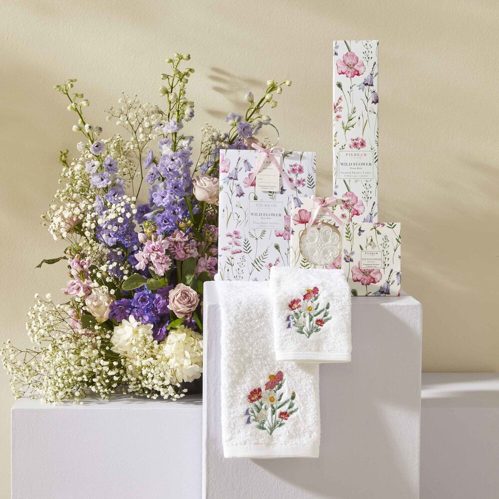 Pilbeam Living - Wild Flower Scented Ceramic Disc