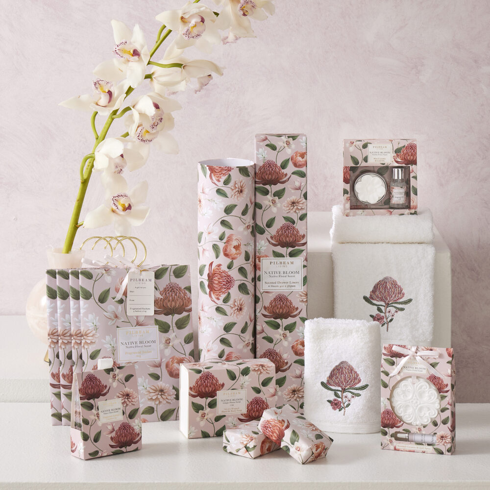 Pilbeam Living - Native Bloom Scented Ceramic Disc