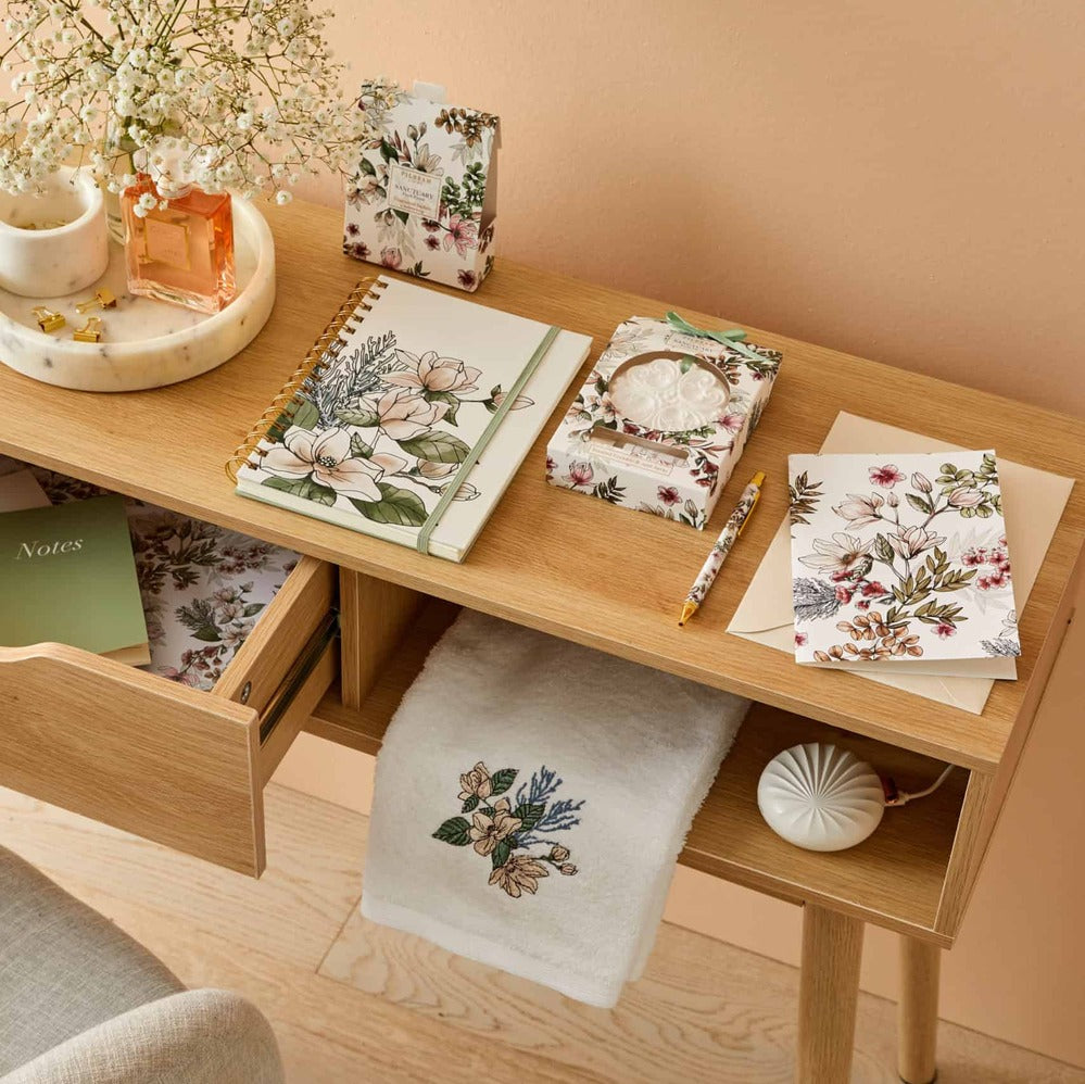 Pilbeam Living - Sanctuary Scented Ceramic Disc
