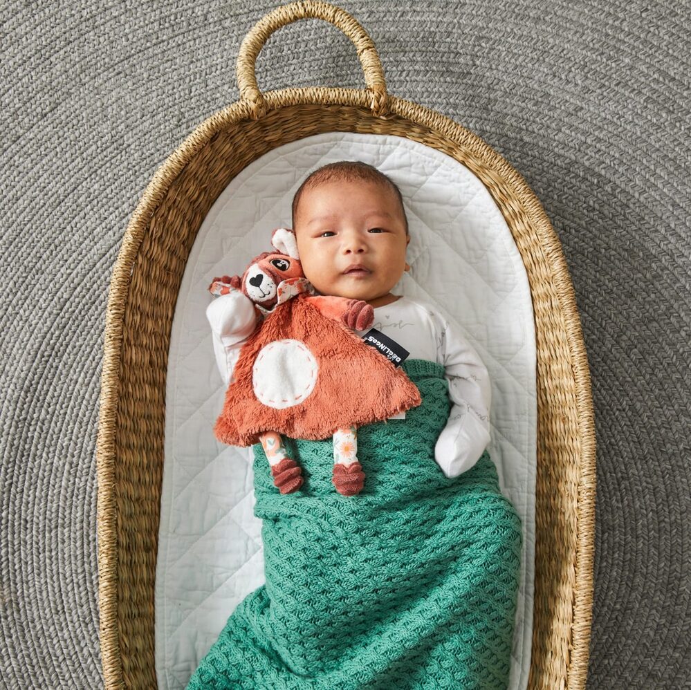 Pilbeam Nordic Kids - Forest Green Basket Weave Knit Blanket