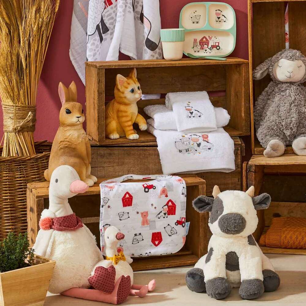Pilbeam Jiggle & Giggle - Farm Animals Bath Towel & Face Washer Set