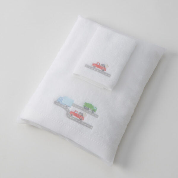 Pilbeam Jiggle & Giggle - Trucking Along Bath Towel & Face Washer Set