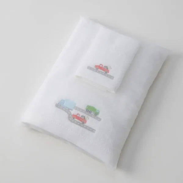Pilbeam Jiggle & Giggle - Trucking Along Bath Towel & Face Washer Set