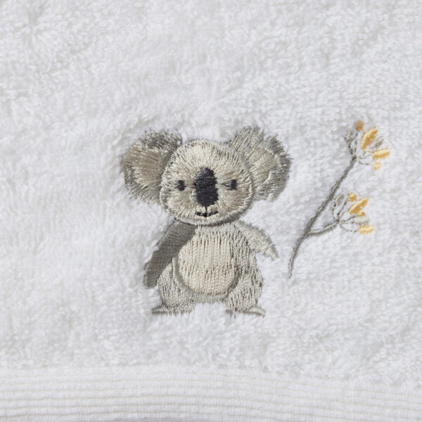 Pilbeam Jiggle & Giggle - Little Critters Bath Towel & Face Washer Set