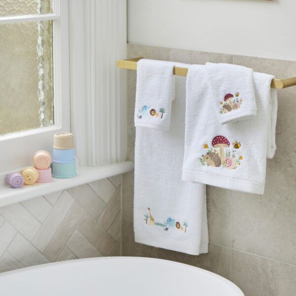 Pilbeam Jiggle & Giggle - Mushroom Meadow Bath Towel & Face Washer Set