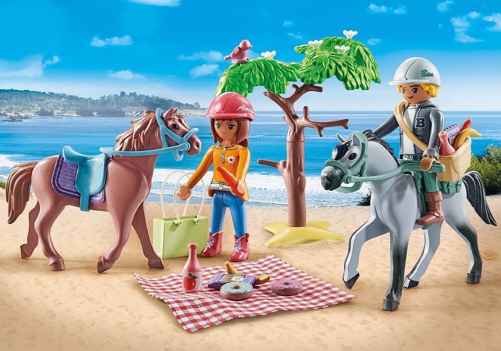 Playmobil Horses of Waterfall - Starter Pack Horseback Riding Trip to the Beach with Amelia and Ben