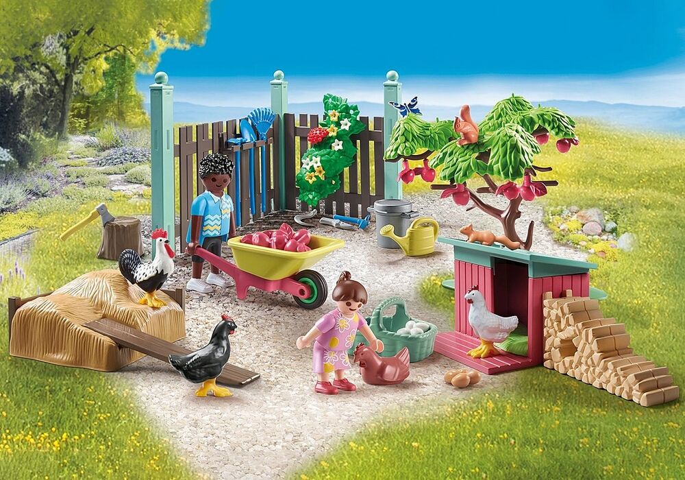 Playmobil My Life - Little Chicken Farm in the Tiny House Garden