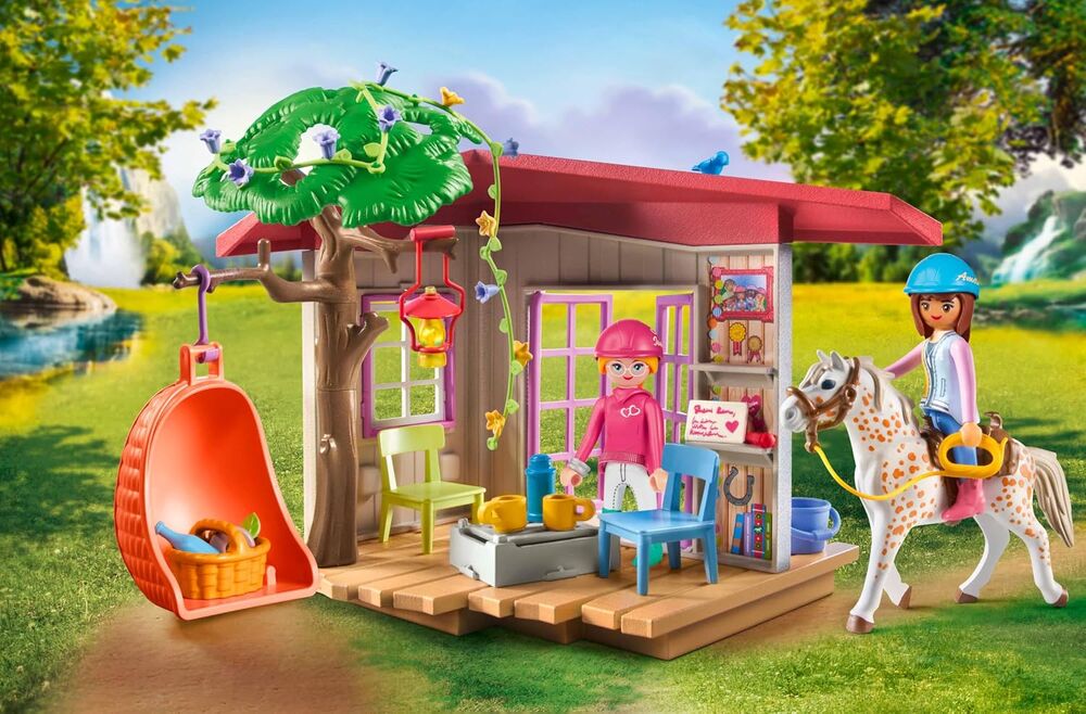Playmobil Horses of Waterfall - Horse Fans Clubhouse