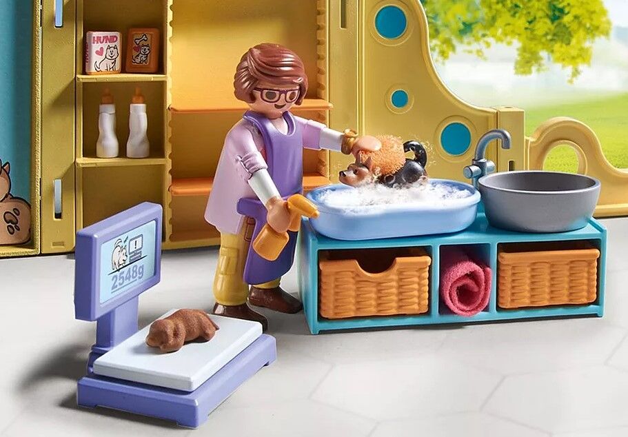 Playmobil My Life - Puppy Care Center