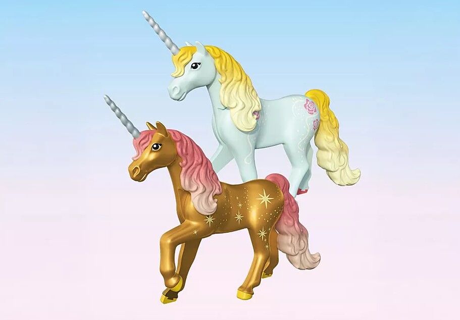 Playmobil - Cozy Fairy Home with Golden Unicorn