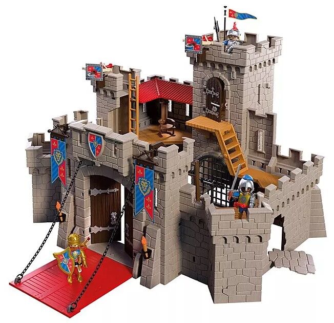 Playmobil Knights - Large Lion Knights Castle