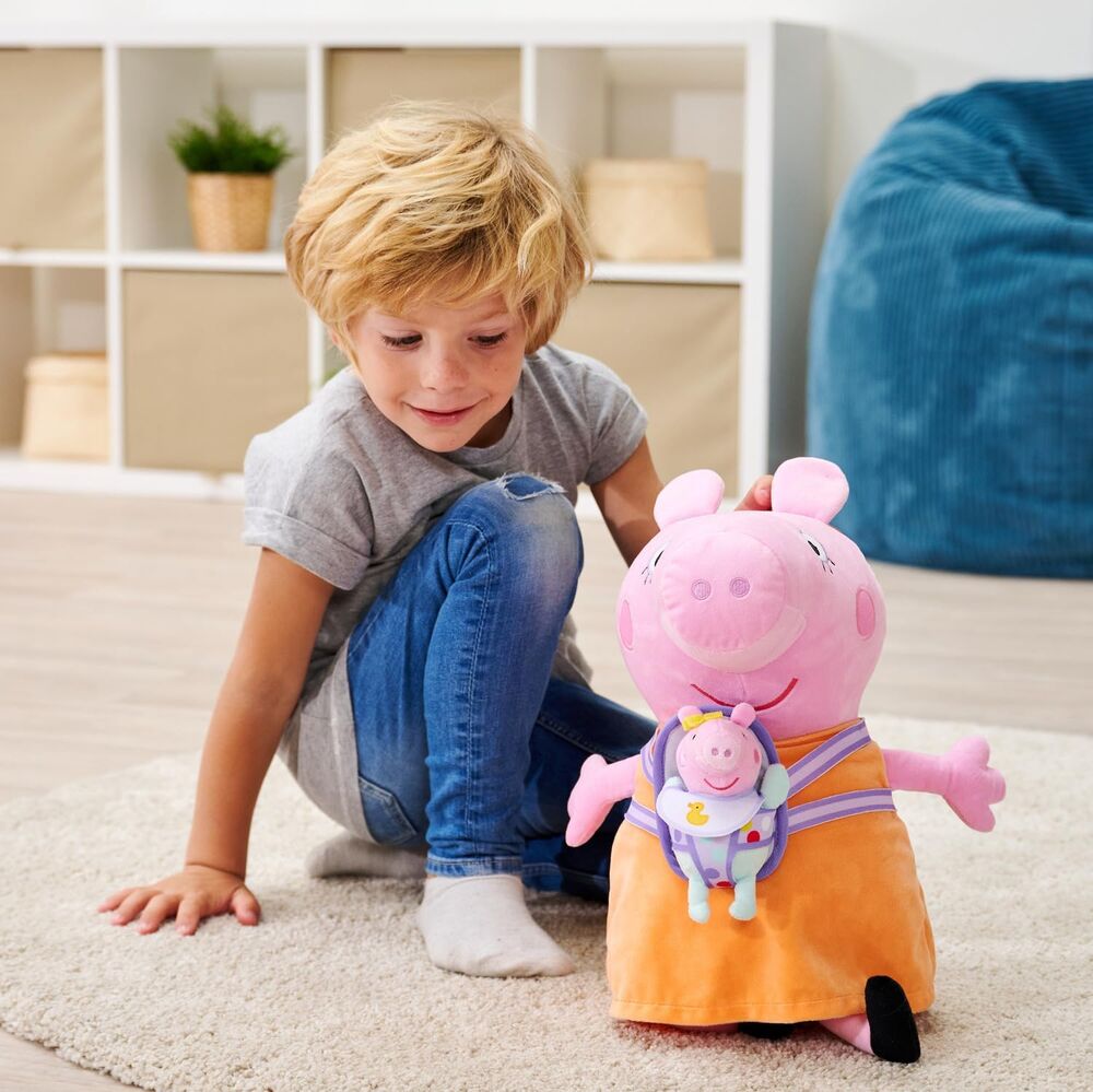 Peppa Pig Plush - Mummy Pig with Evie