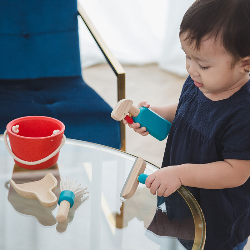 PlanToys Pretend Play - Cleaning Set