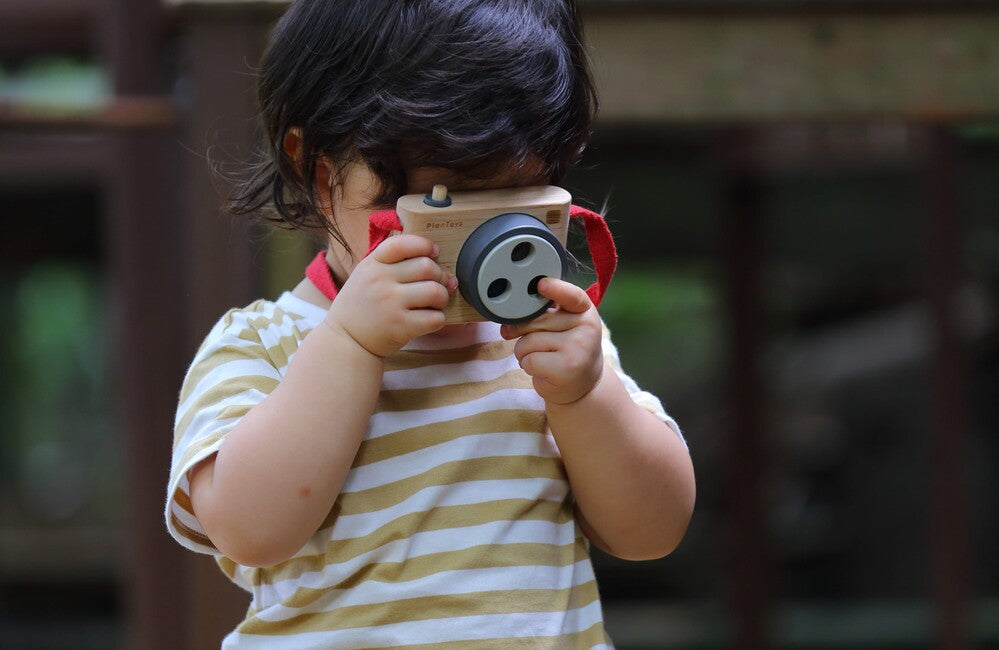 PlanToys Pretend Play - Colored Snap Camera