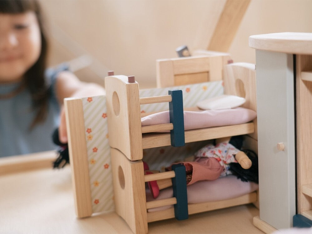 PlanToys Pretend Play - Children's Room - Neo