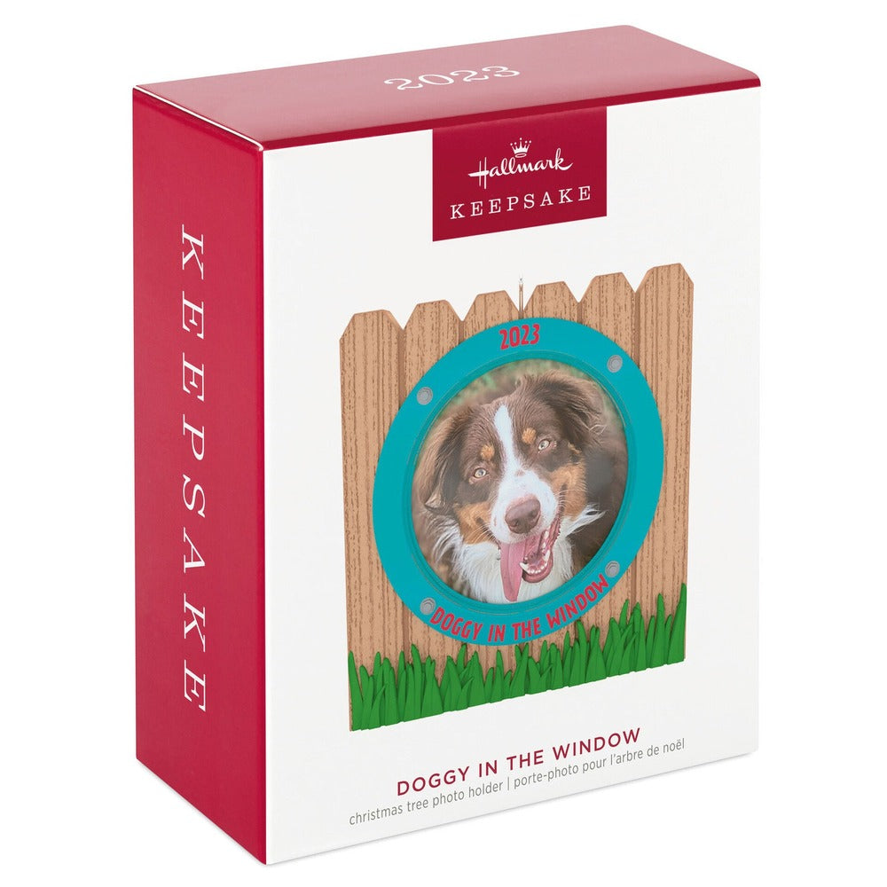 2023 Hallmark Keepsake Ornament - Doggy in the Window Photo Frame