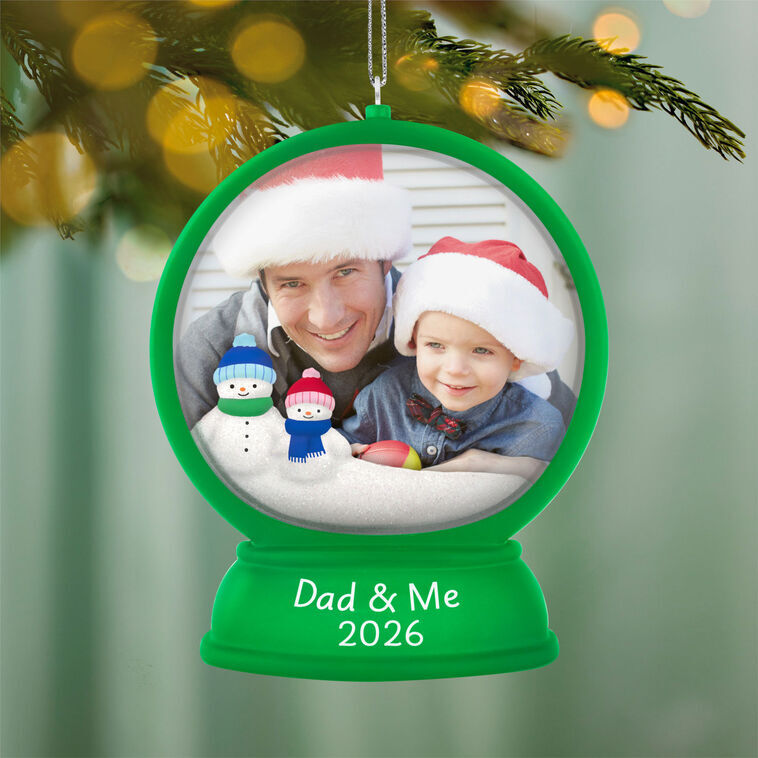 2026 Hallmark Keepsake Ornament - Dad and Me Snow Globe Photo Frame